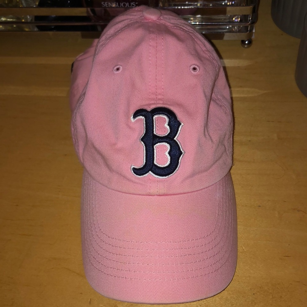 Pink adjustable Boston Red Sox Ballcap